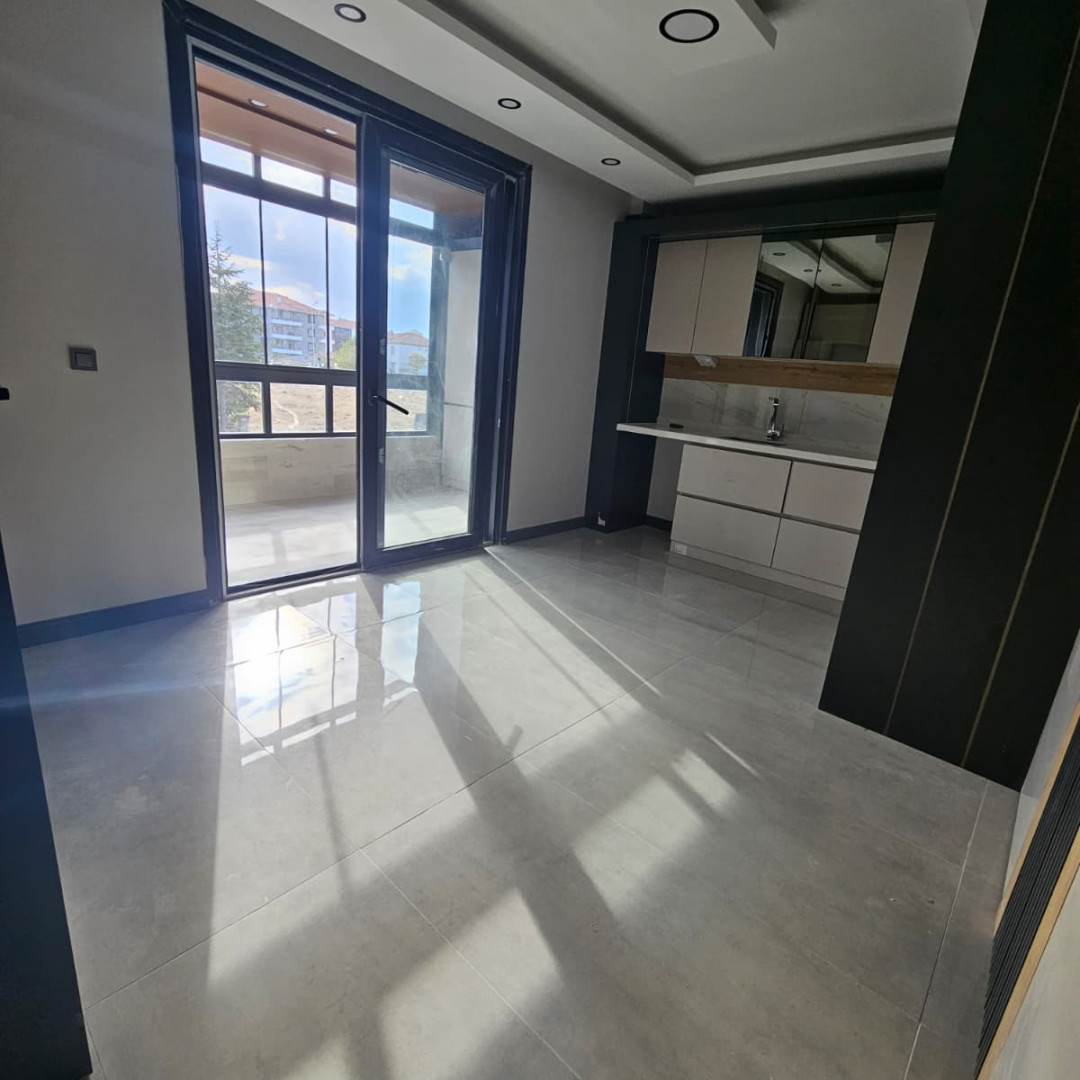 YENİŞEHİR MAHALLESİ'NDE SATILIK SIFIR YERDEN ISITMA LÜKS 3+1 DAİRE (86993) YENİŞEHİR MAHALLESİ'NDE SATILIK SIFIR YERDEN ISITMA LÜKS 3+1 DAİRE (86993)